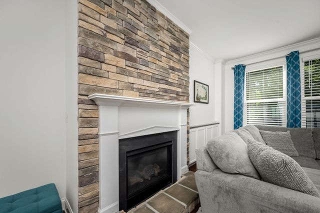 441 Valley Spring Dr, Mount Juliet, TN 37122