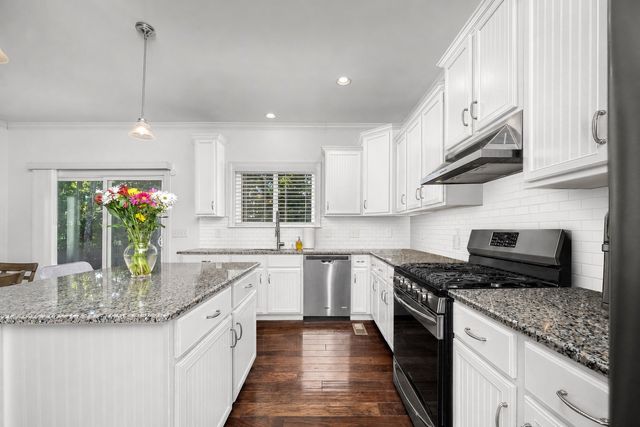441 Valley Spring Dr, Mount Juliet, TN 37122