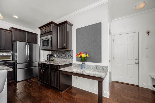 441 Valley Spring Dr, Mount Juliet, TN 37122