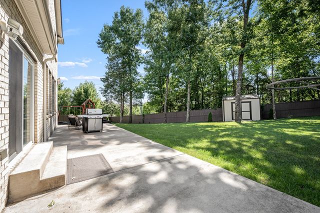 441 Valley Spring Dr, Mount Juliet, TN 37122