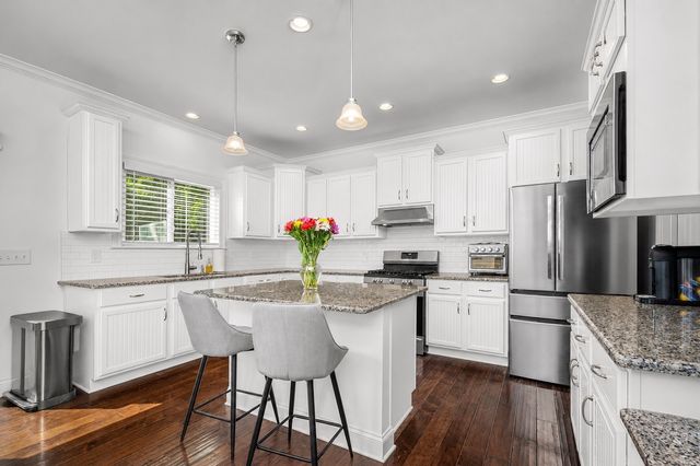 441 Valley Spring Dr, Mount Juliet, TN 37122