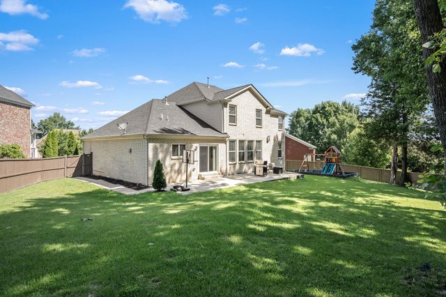 441 Valley Spring Dr, Mount Juliet, TN 37122