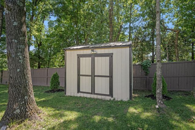 441 Valley Spring Dr, Mount Juliet, TN 37122