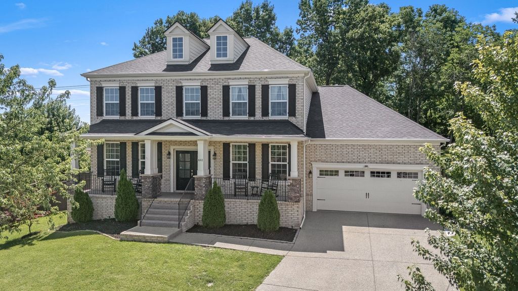 441 Valley Spring Dr, Mount Juliet, TN 37122