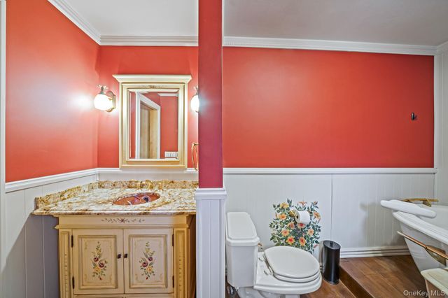 778 Terry Road, Hauppauge, NY 11788