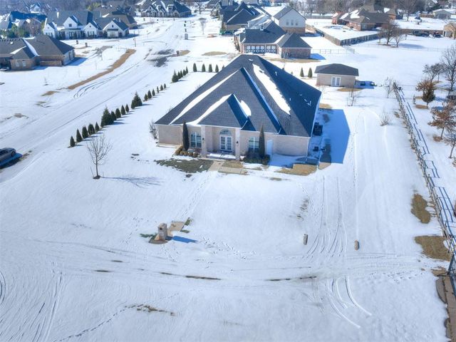 10917 Oaksplinter Lane, Oklahoma City, OK 73173