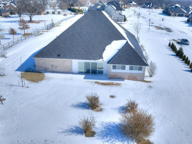 10917 Oaksplinter Lane, Oklahoma City, OK 73173