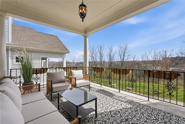 1690 Shelburne Ln, Squirrel Hill, PA 15217