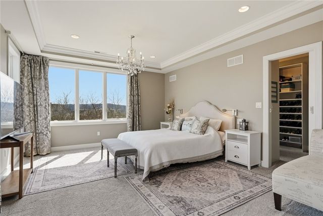 1690 Shelburne Ln, Squirrel Hill, PA 15217