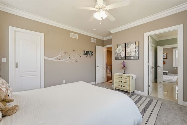 1690 Shelburne Ln, Squirrel Hill, PA 15217