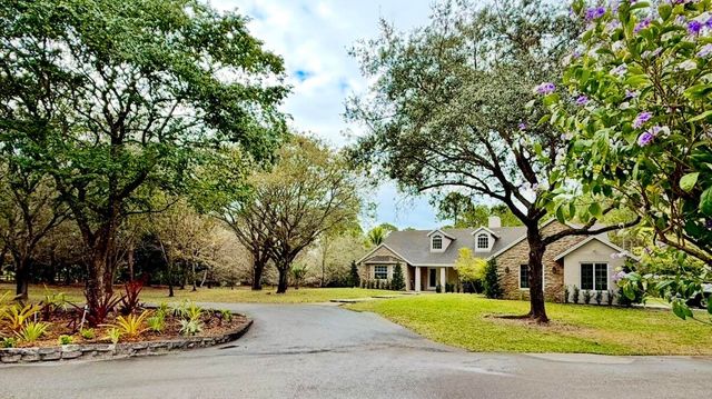 17225 Mare Lane, Loxahatchee, FL 33470