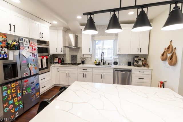 246 Stirling Ave, City Of Orange Twp., NJ 07050