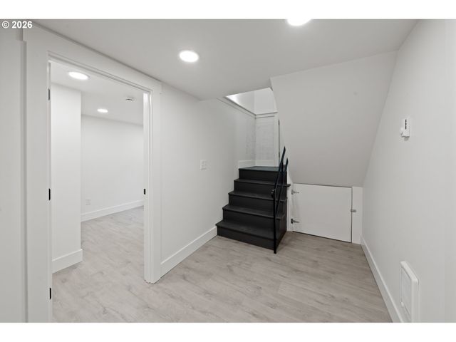 4511 N COMMERCIAL Ave, Portland, OR 97217