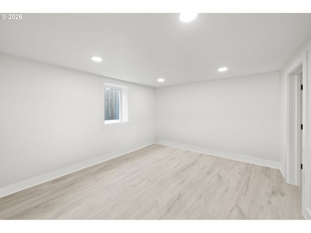 4511 N COMMERCIAL Ave, Portland, OR 97217