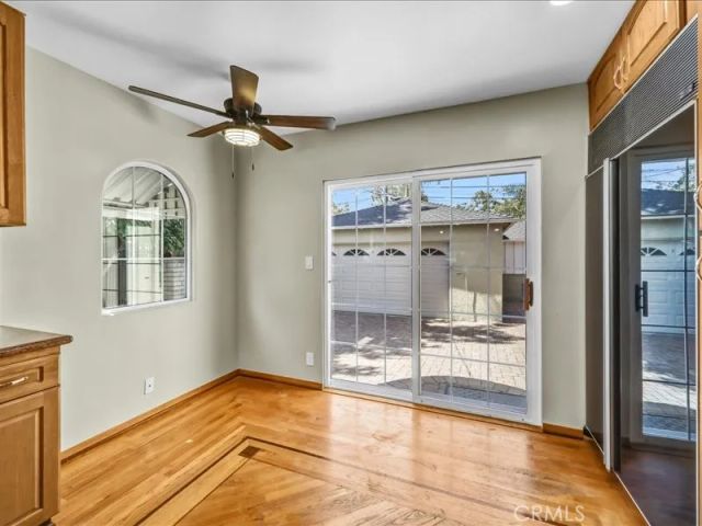 1315 W Valleyheart, Burbank, CA 91506