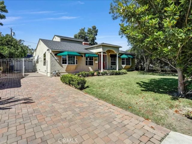 1315 W Valleyheart, Burbank, CA 91506