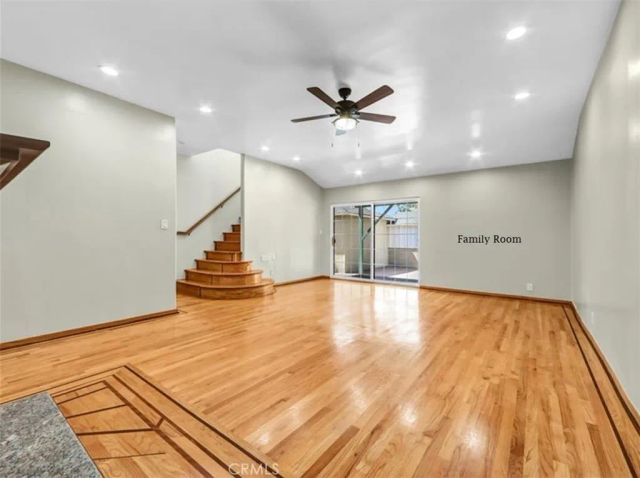 1315 W Valleyheart, Burbank, CA 91506