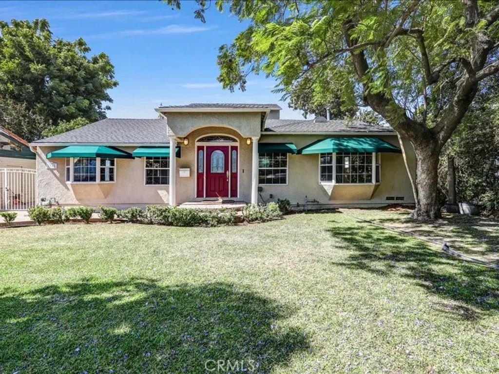 1315 W Valleyheart, Burbank, CA 91506