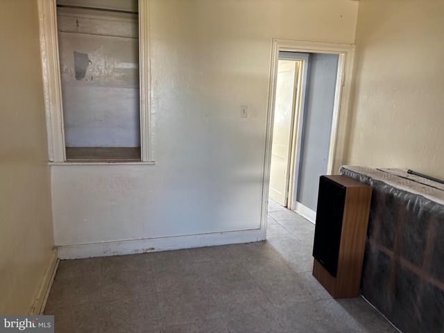 2507 N MUTTER ST, Philadelphia, PA 19133
