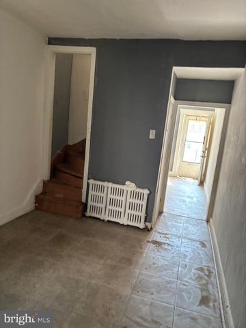 2507 N MUTTER ST, Philadelphia, PA 19133