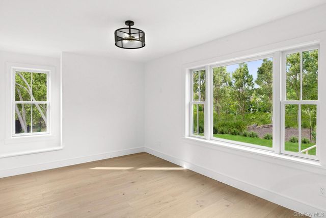 5 Pheasant Lane, Remsenburg, NY 11960