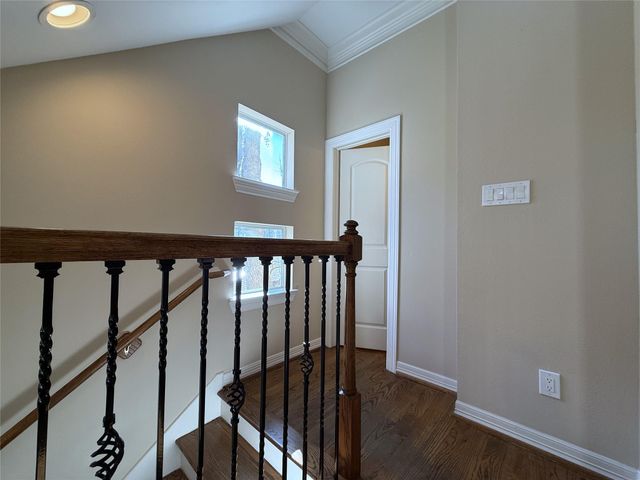 5305 Egbert C, Houston, TX 77007