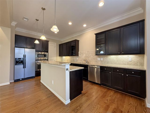 5305 Egbert C, Houston, TX 77007