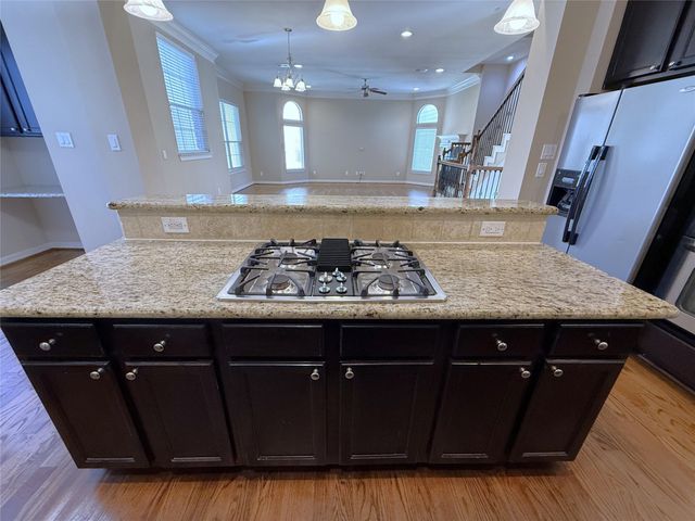 5305 Egbert C, Houston, TX 77007