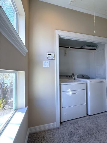 5305 Egbert C, Houston, TX 77007