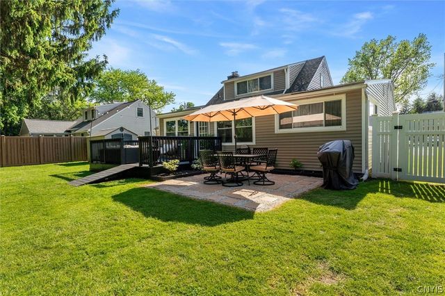 6 Fay Park Drive, Salina, NY 13212