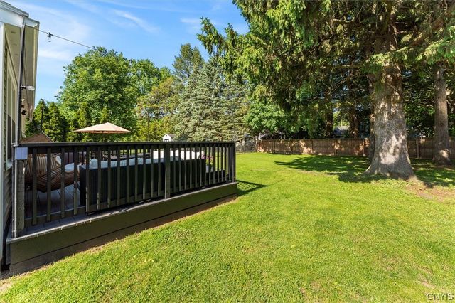 6 Fay Park Drive, Salina, NY 13212