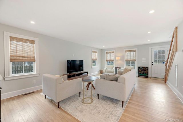 237 6th Street, Greenport, NY 11944