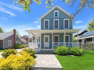 237 6th Street, Greenport, NY 11944