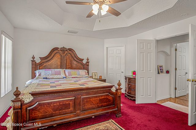 525 Justine Avenue NW, Palm Bay, FL 32907