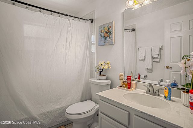 525 Justine Avenue NW, Palm Bay, FL 32907