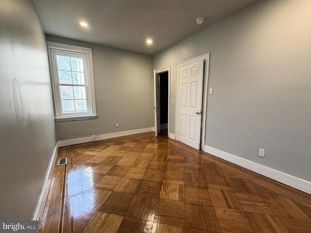 5515 WHITBY AVE, Philadelphia, PA 19143