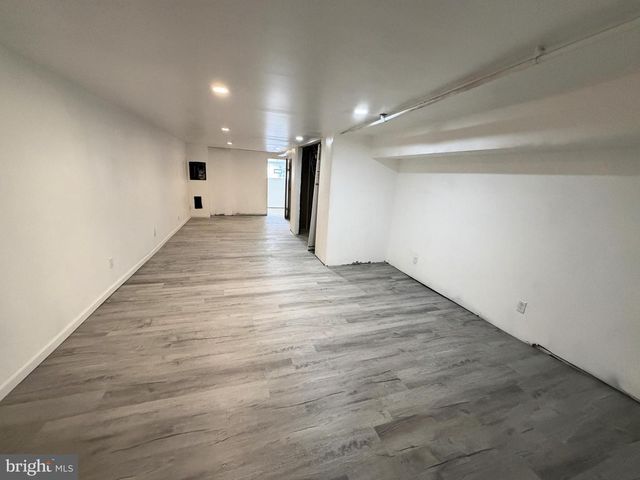 5515 WHITBY AVE, Philadelphia, PA 19143