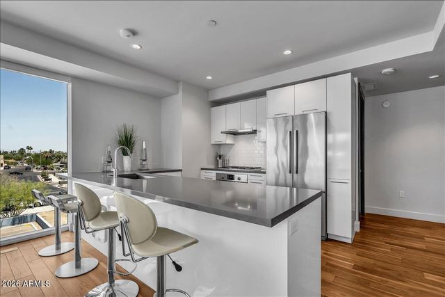 4422 N 75TH Street 3001, Scottsdale, AZ 85251