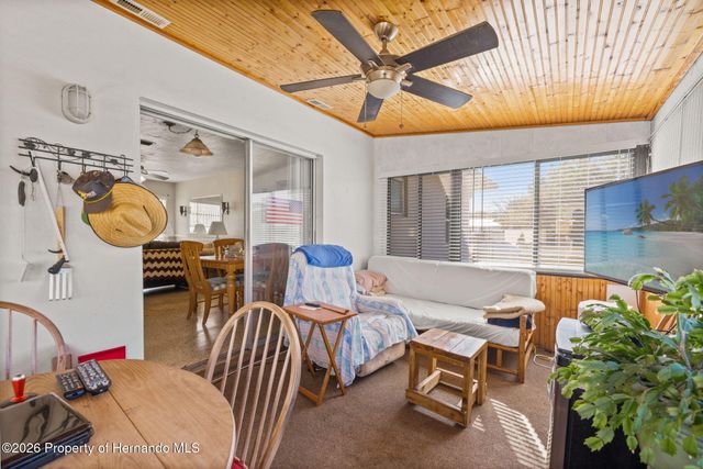 6634 N Pinehurst Drive, Spring Hill, FL 34606