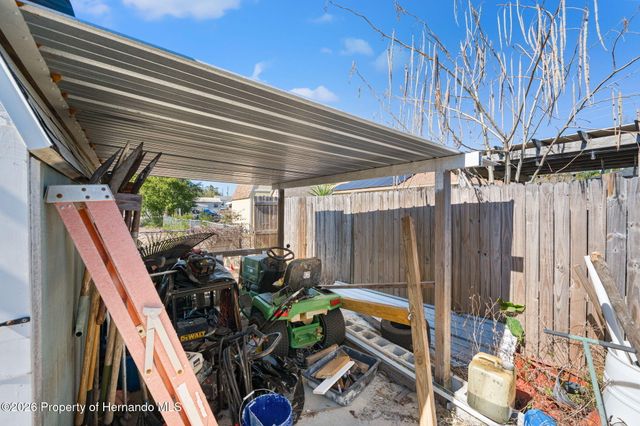 6634 N Pinehurst Drive, Spring Hill, FL 34606