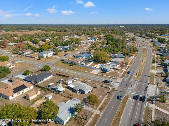 6634 N Pinehurst Drive, Spring Hill, FL 34606