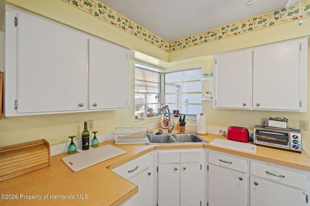 6634 N Pinehurst Drive, Spring Hill, FL 34606