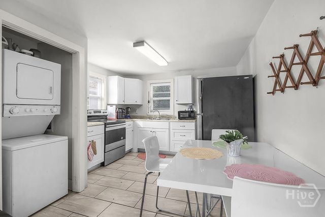 1513 Vine Street, Savannah, GA 31401