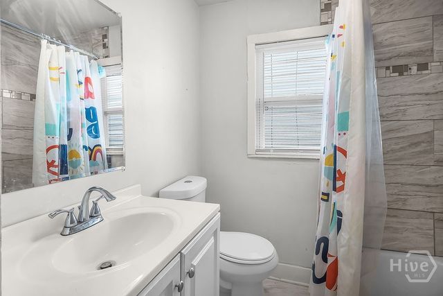 1513 Vine Street, Savannah, GA 31401