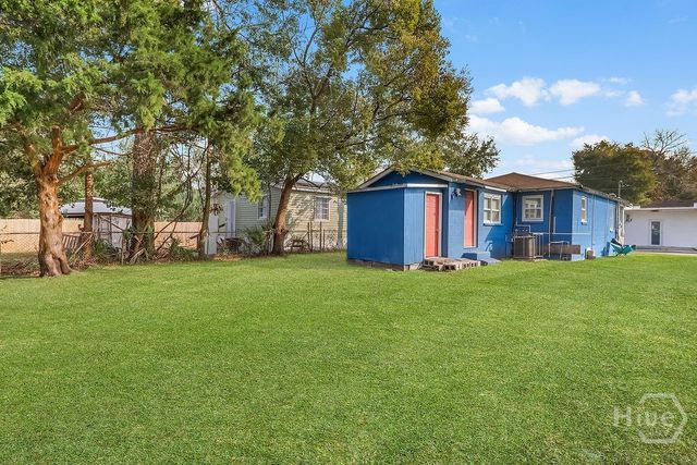 1513 Vine Street, Savannah, GA 31401