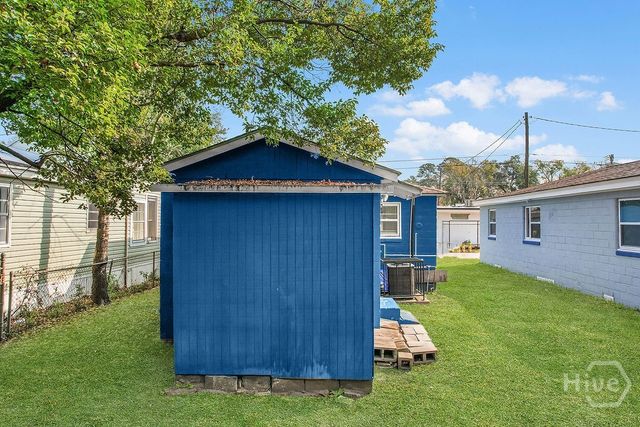 1513 Vine Street, Savannah, GA 31401