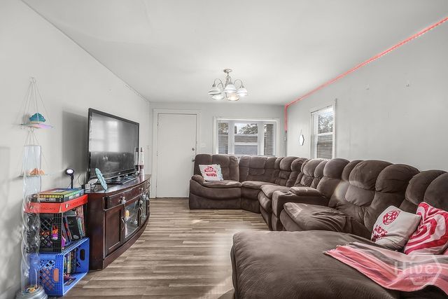 1513 Vine Street, Savannah, GA 31401