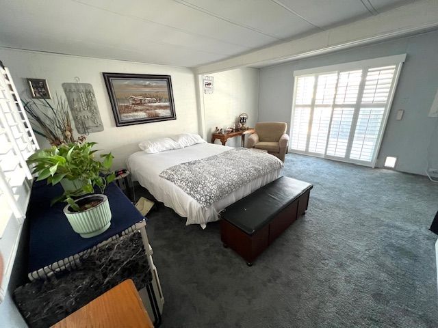 2038 Gregg Lane, Bullhead City, AZ 86442