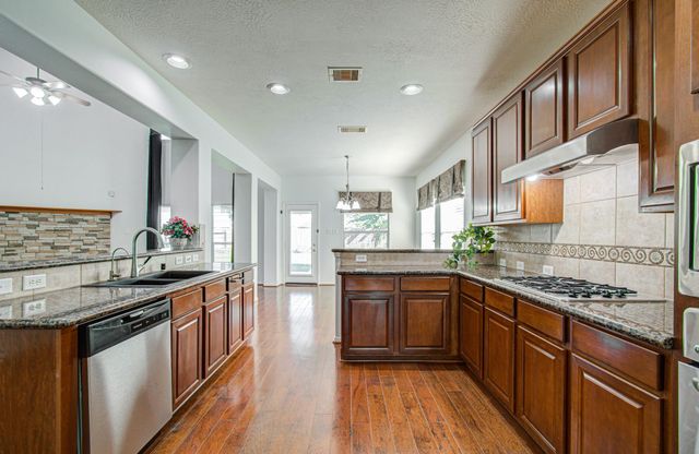 13610 Cypress Heath Ct, Cypress, TX 77429