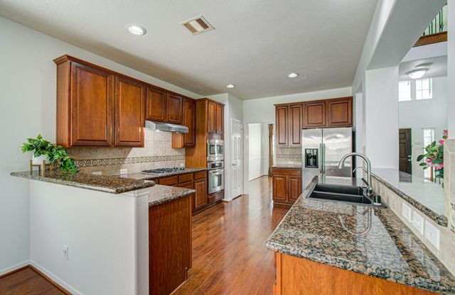 13610 Cypress Heath Ct, Cypress, TX 77429